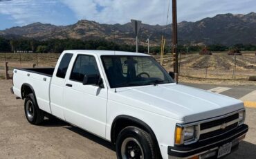 Chevy-s10-1991-white
