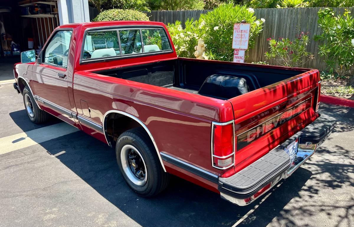 Chevy-s10-1992-red-8