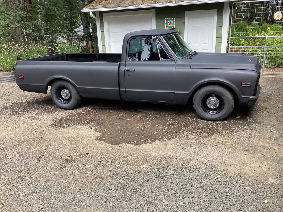 Chevy-s10-pickup-1970-black