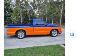 Chevy-s10-pickup-1985-custom-2