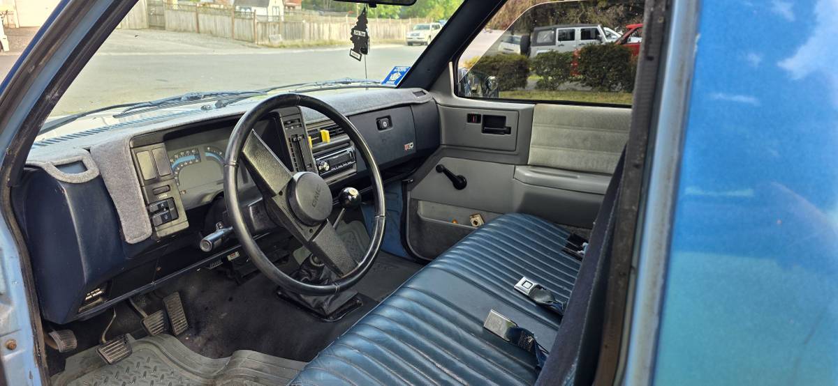 Chevy-s10-pickup-1986-custom-4