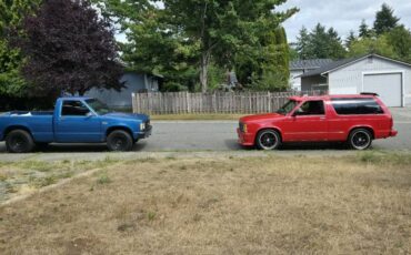 Chevy-s10-pickup-1986-custom-9