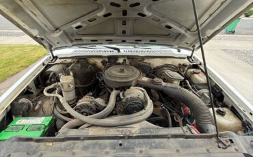 Chevy-s10-pickup-1986-white-11