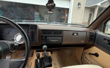 Chevy-s10-pickup-1986-white-3