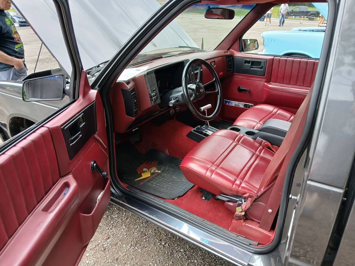 Chevy-s10-pickup-1987-grey-3