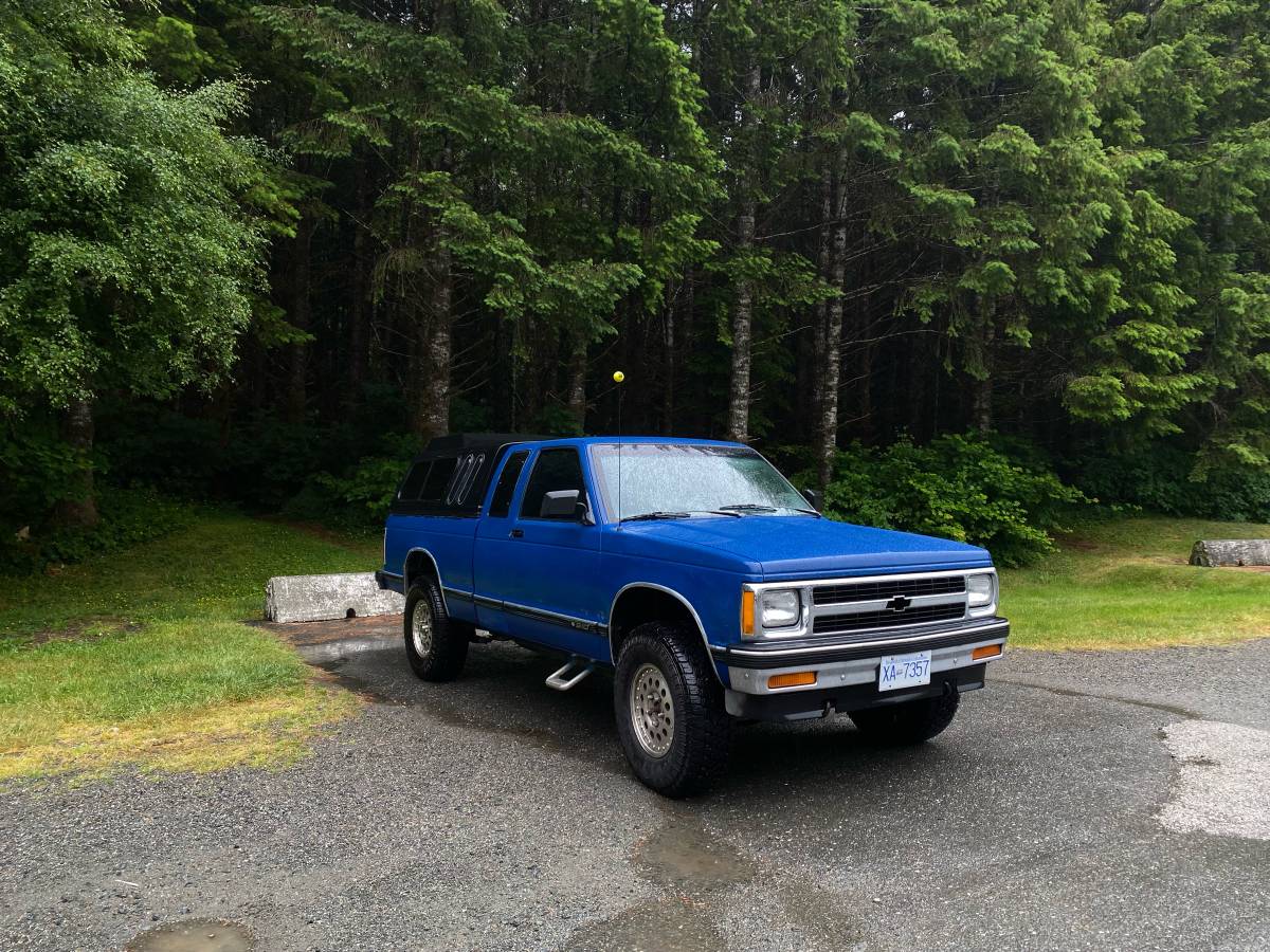 Chevy-s10-pickup-1991-blue-4
