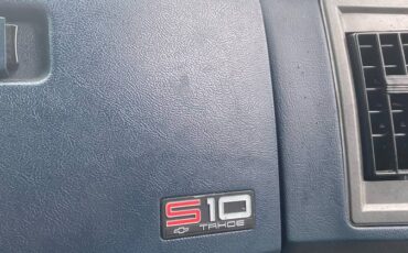 Chevy-s10-pickup-1991-blue-6