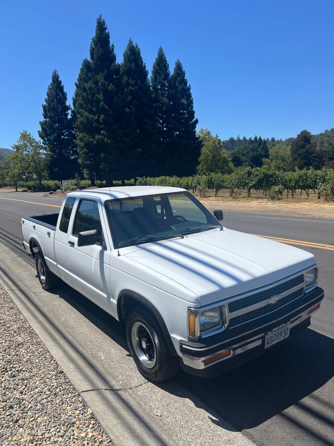 Chevy-s10-pickup-1991-white-3