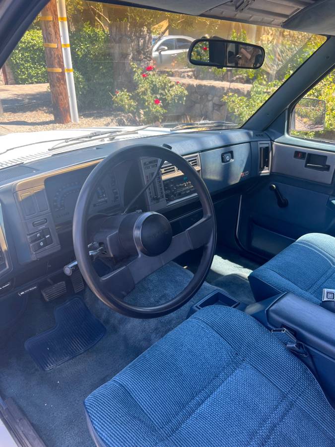 Chevy-s10-pickup-1991-white-8