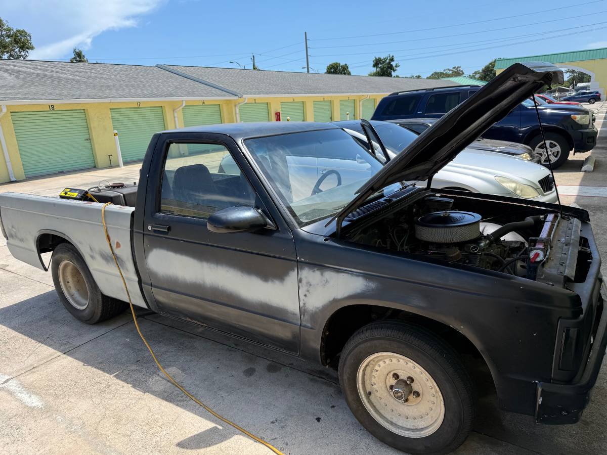 Chevy-s10-pickup-1993-black-1