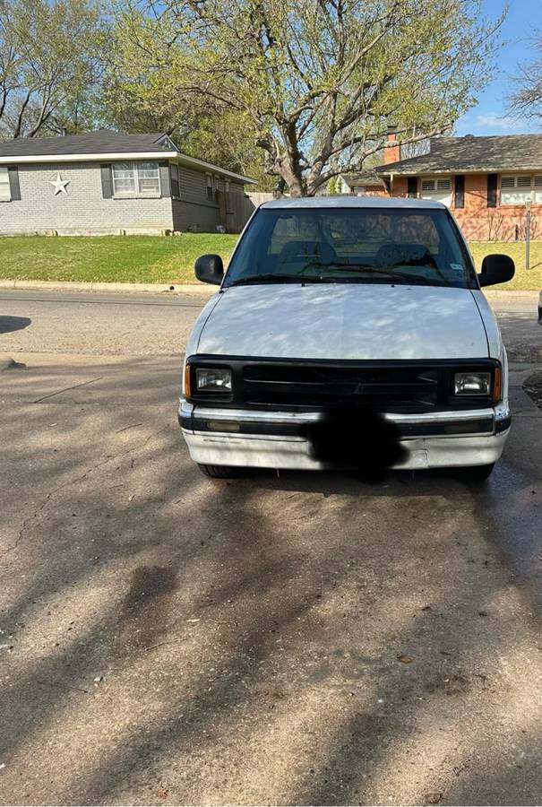 Chevy-s10-pickup-1994-white-2