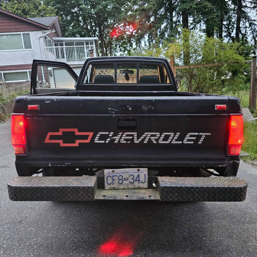 Chevy-s10-tahoe-1989-9