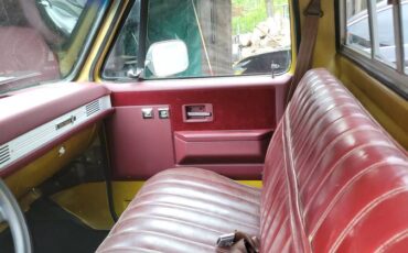 Chevy-scottsdale-1984-custom-11