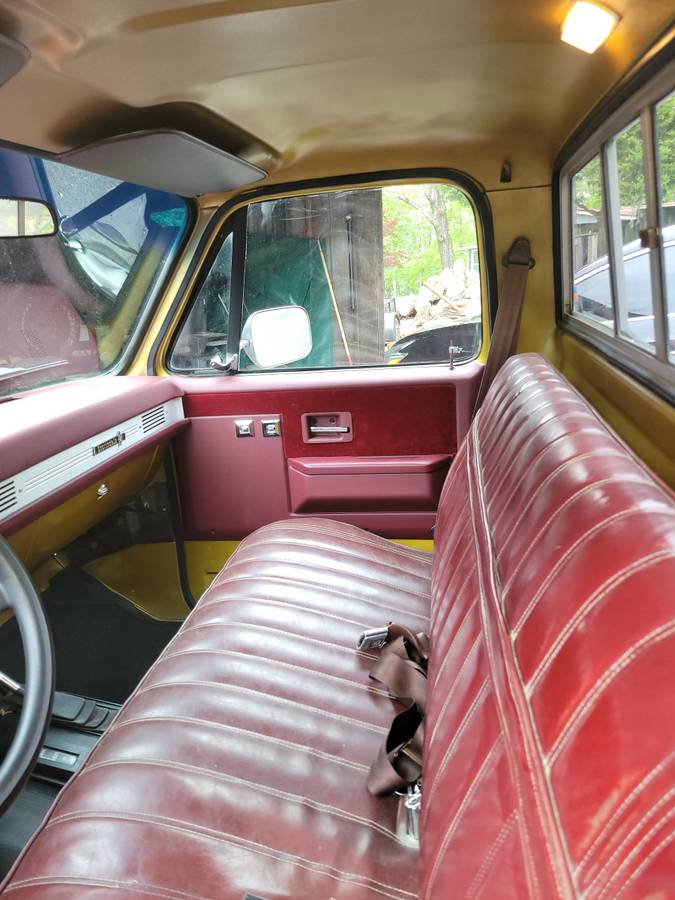 Chevy-scottsdale-1984-custom-11