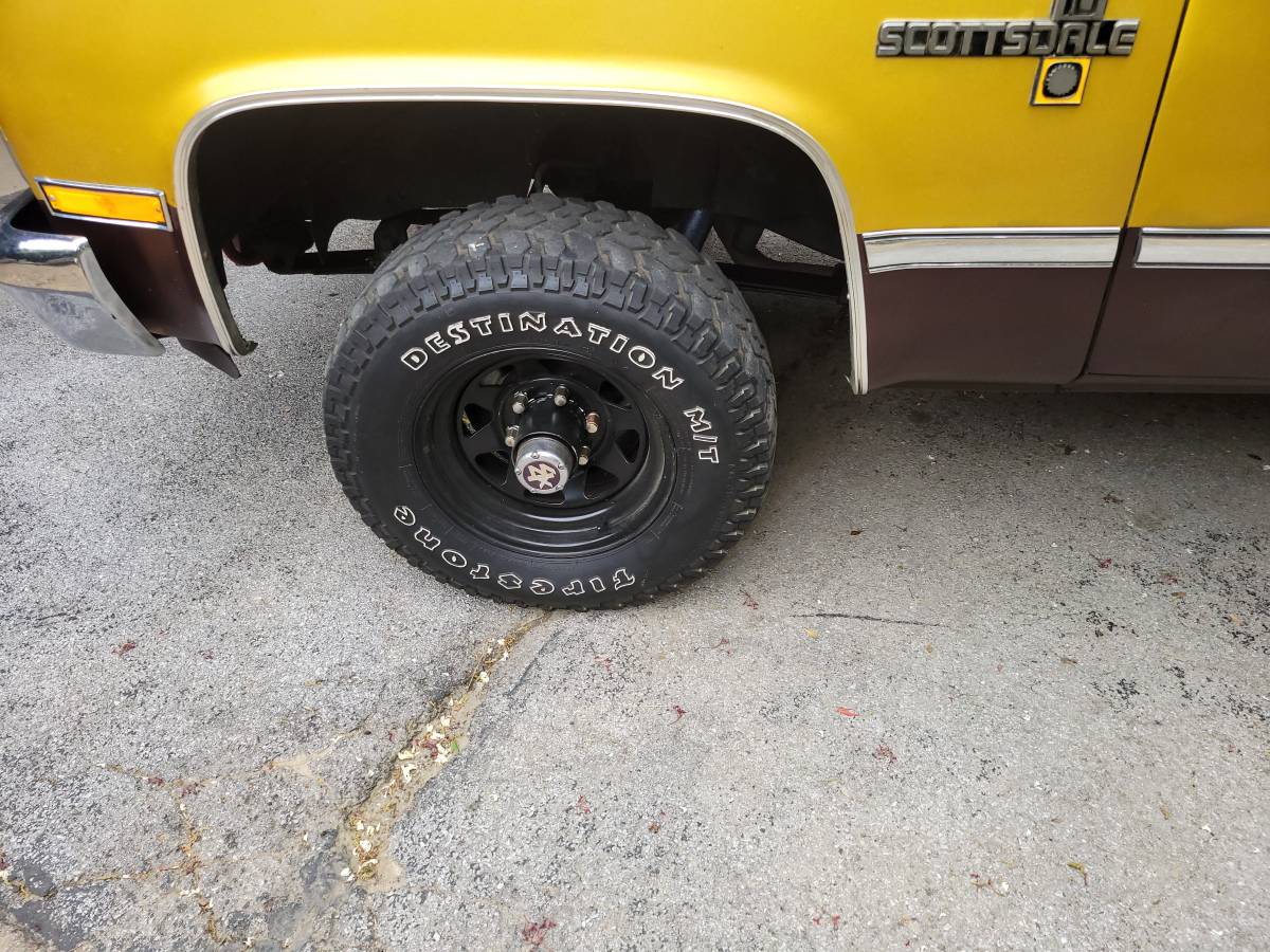 Chevy-scottsdale-1984-custom-6