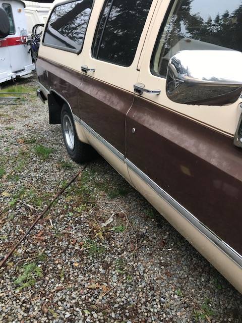 Chevy-scottsdale-1988-brown-3