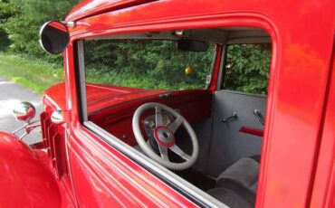 Chevy-sedan-1932-13