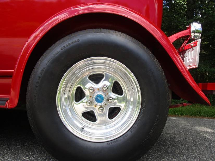 Chevy-sedan-1932-25