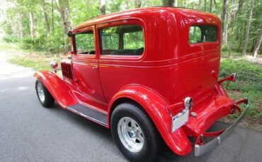 Chevy-sedan-1932-34