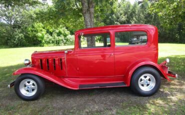 Chevy-sedan-1932-44