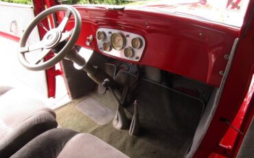 Chevy-sedan-1932-45