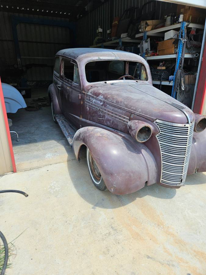 Chevy-sedan-1938-custom-3