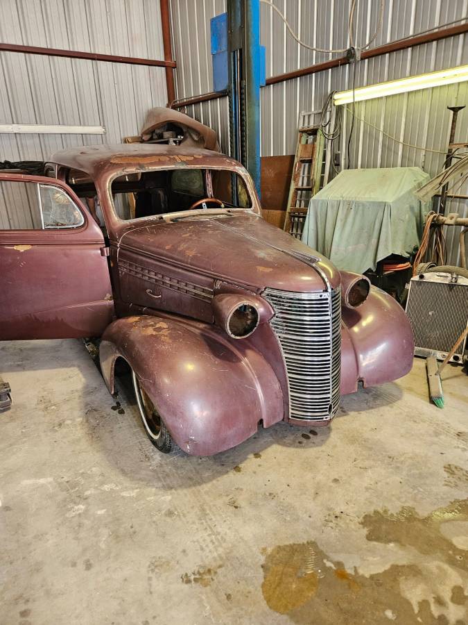 Chevy-sedan-1938-custom-9
