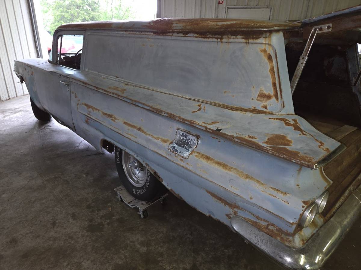 Chevy-sedan-delivery-1960-red-2