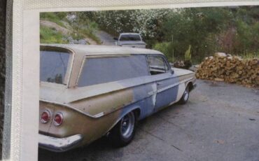 Chevy-sedan-delivery-1961-green-2