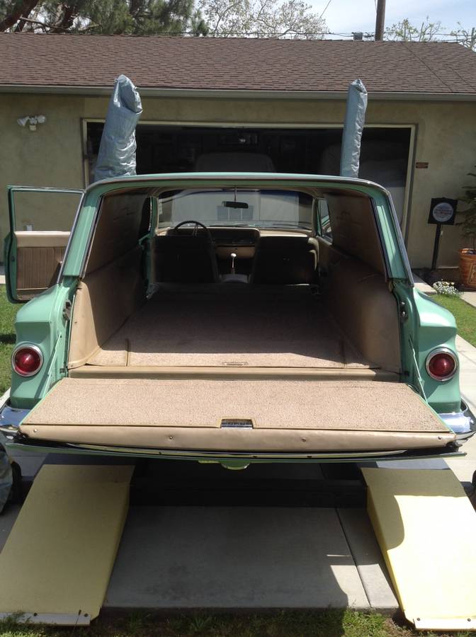 Chevy-sedan-delivery-1961-green-4