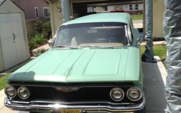 Chevy-sedan-delivery-1961-green-9