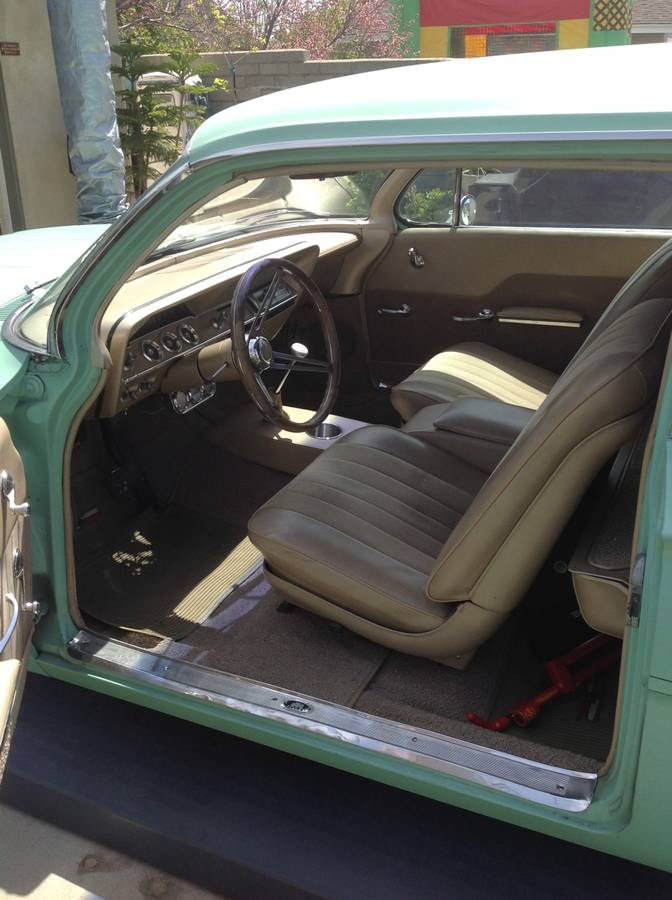 Chevy-sedan-delivery-1961-green