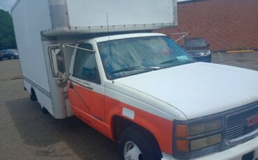 Chevy-sierra-3500-1994-white