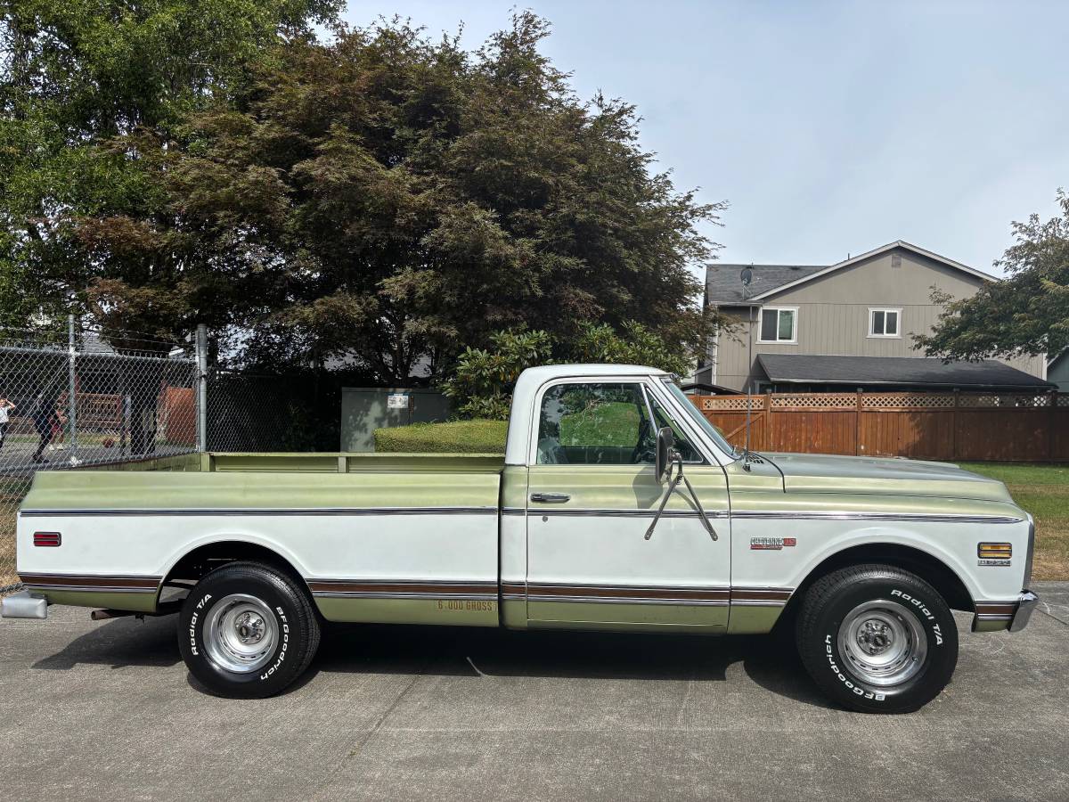 Chevy-silverado-1500-1971-green-1