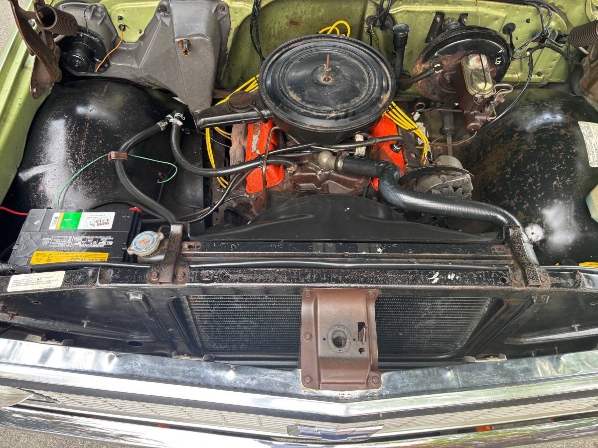 Chevy-silverado-1500-1971-green-15