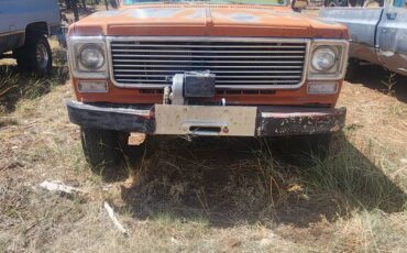 Chevy-silverado-1500-1975-orange-1