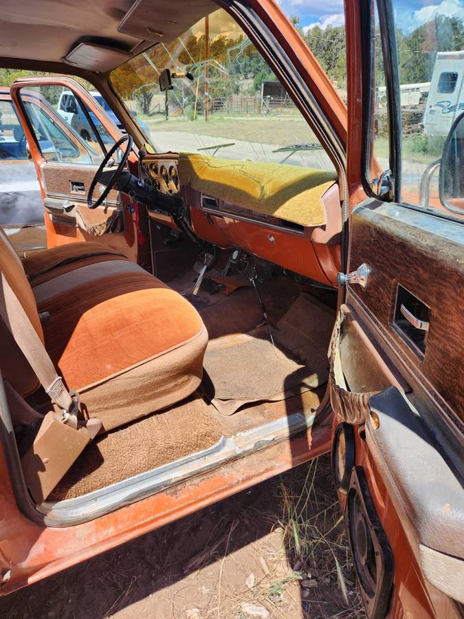 Chevy-silverado-1500-1975-orange-4