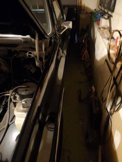 Chevy-silverado-1500-1977-black-1
