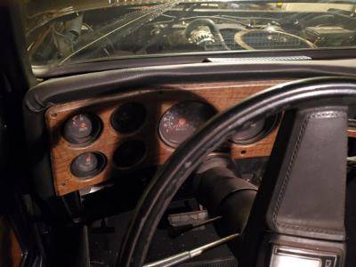 Chevy-silverado-1500-1977-black-4