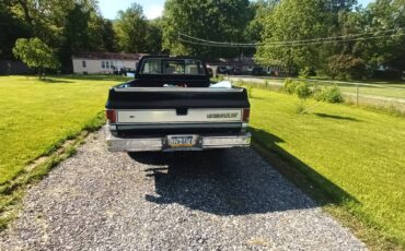 Chevy-silverado-1500-1986-black-3
