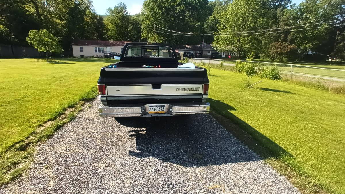 Chevy-silverado-1500-1986-black-3