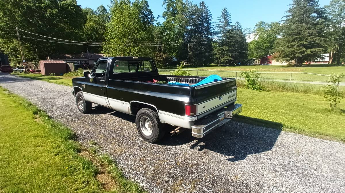Chevy-silverado-1500-1986-black-5