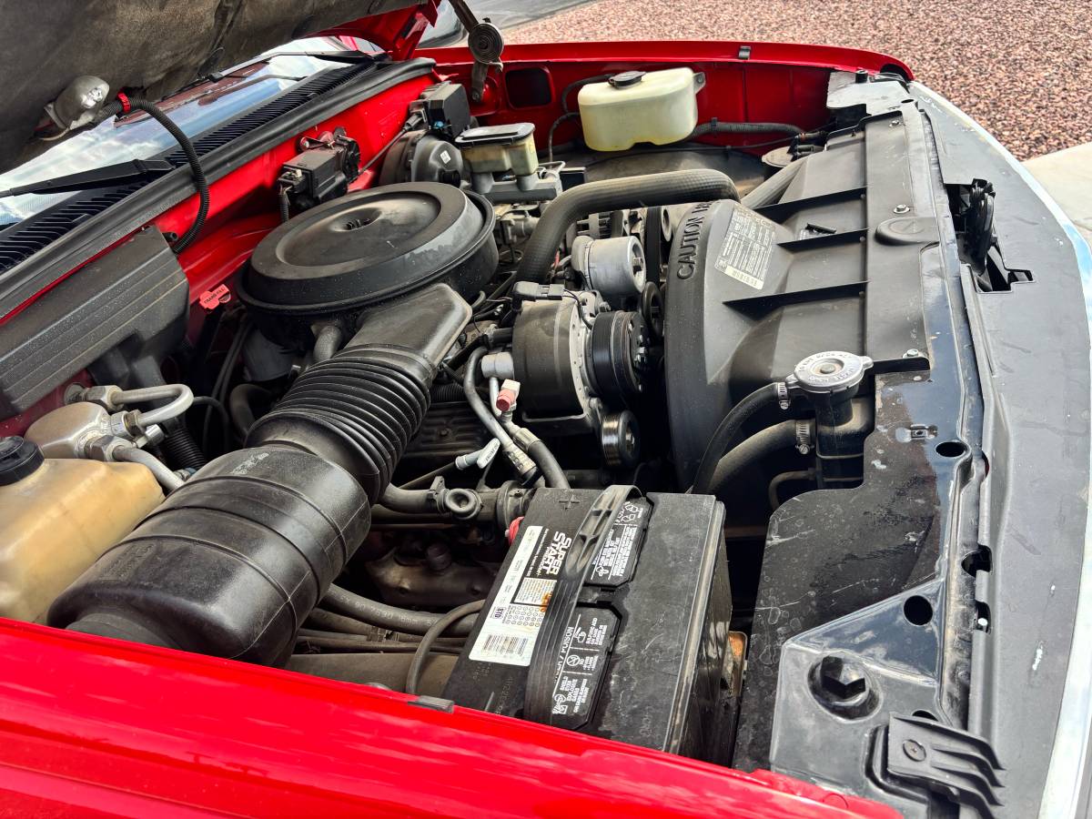 Chevy-silverado-1500-1988-red-15