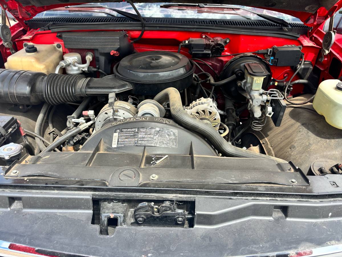 Chevy-silverado-1500-1988-red-16