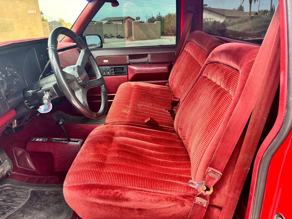 Chevy-silverado-1500-1988-red-9