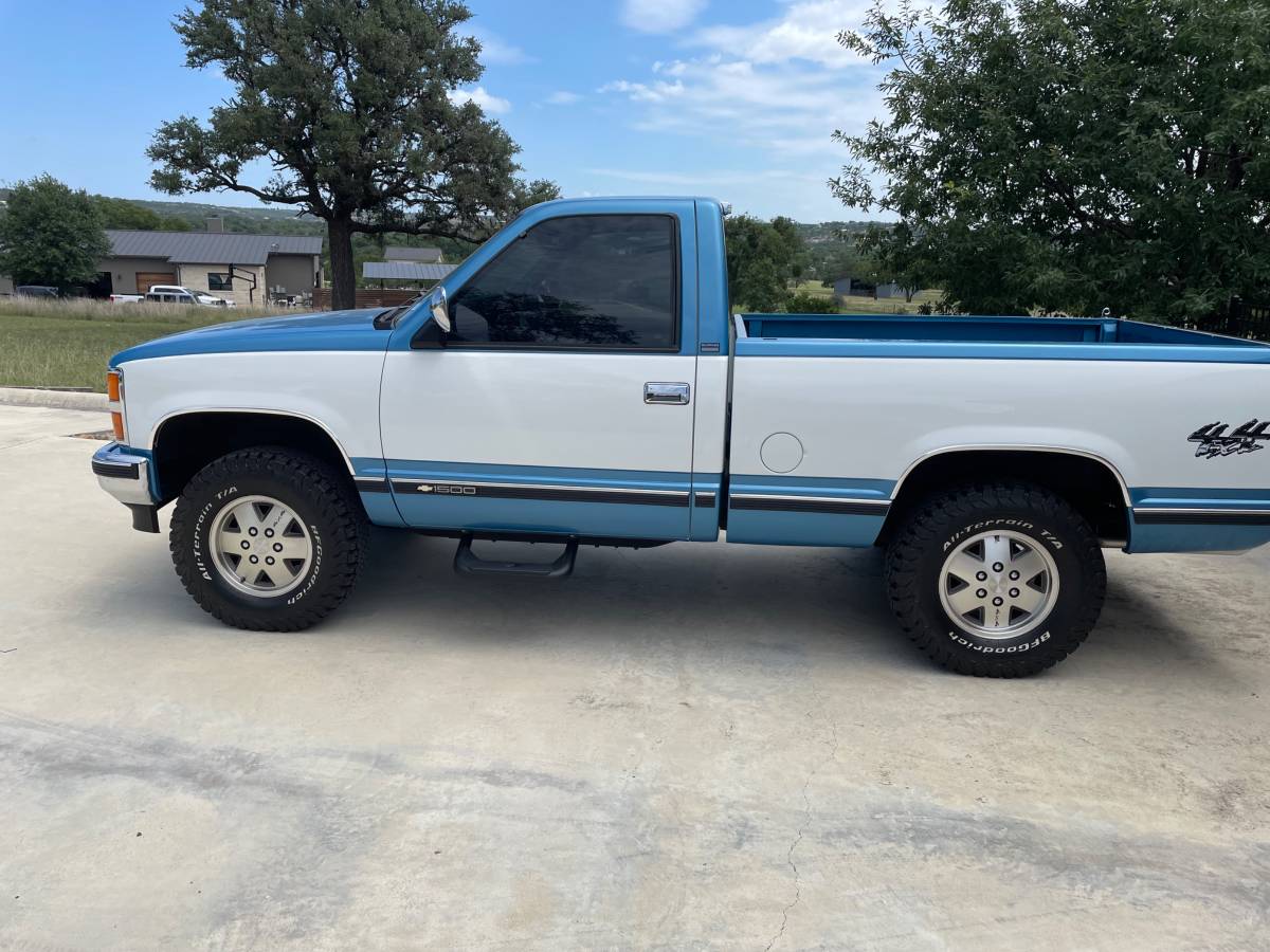 Chevy-silverado-1500-1989-blue-10