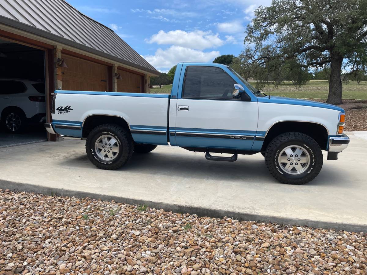 Chevy-silverado-1500-1989-blue-8