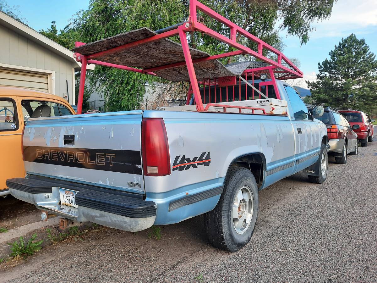 Chevy-silverado-1500-1989-silver-3
