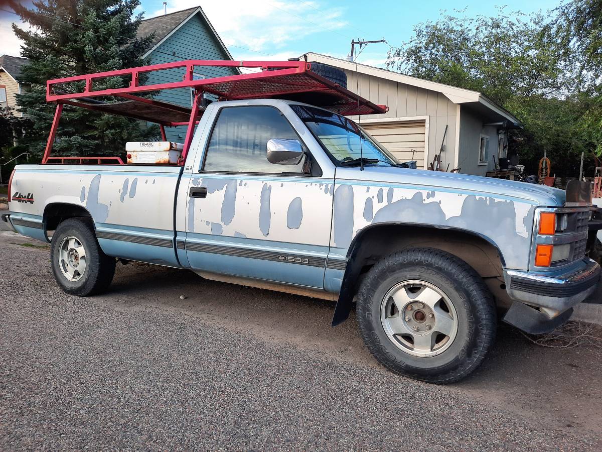 Chevy-silverado-1500-1989-silver-4