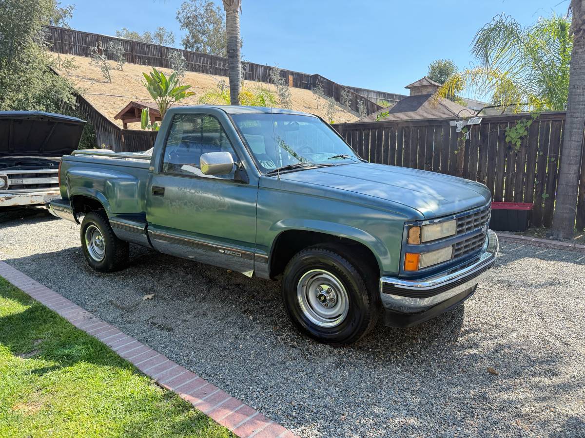 Chevy-silverado-1500-1990-blue